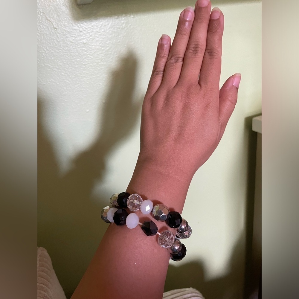 Black, silver and white beaded bracelet